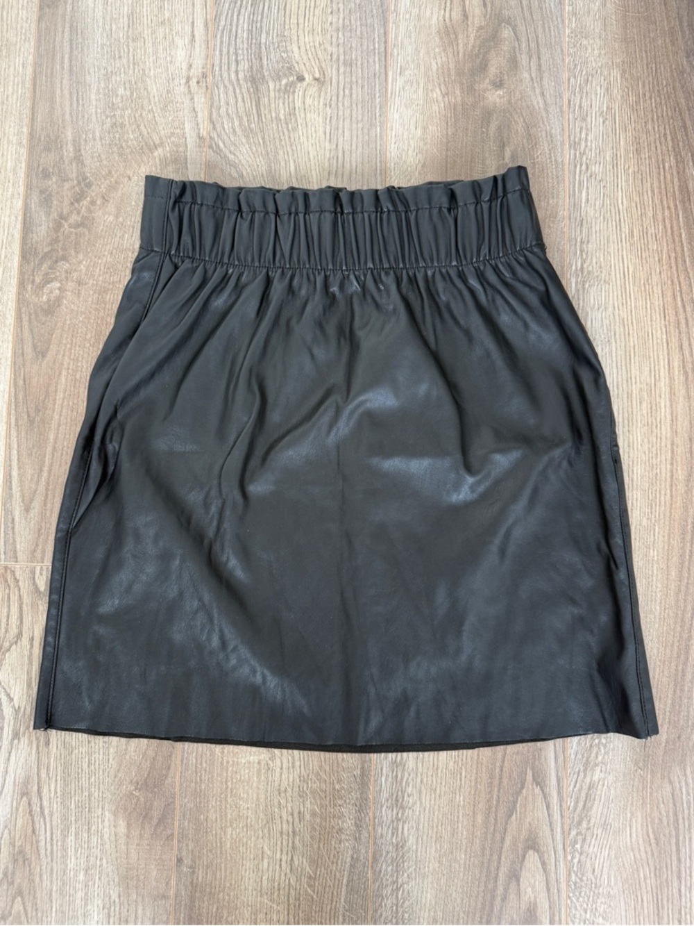 Vero Moda Black Faux Leather Mini Skirt with Elastic Waist